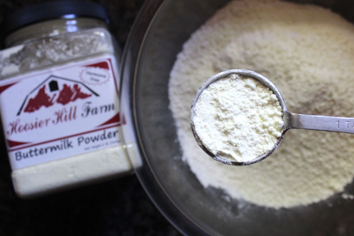 Buttermilk Powder in Bowl