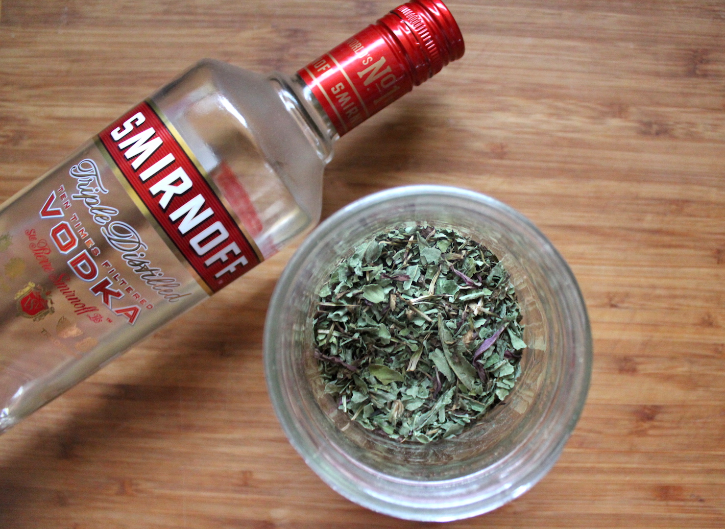 Homemade Echinacea Tincture with Echinacea and Vodka