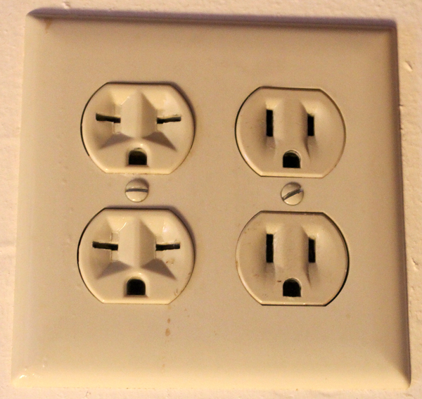 DC Direct Current Power Outlets
