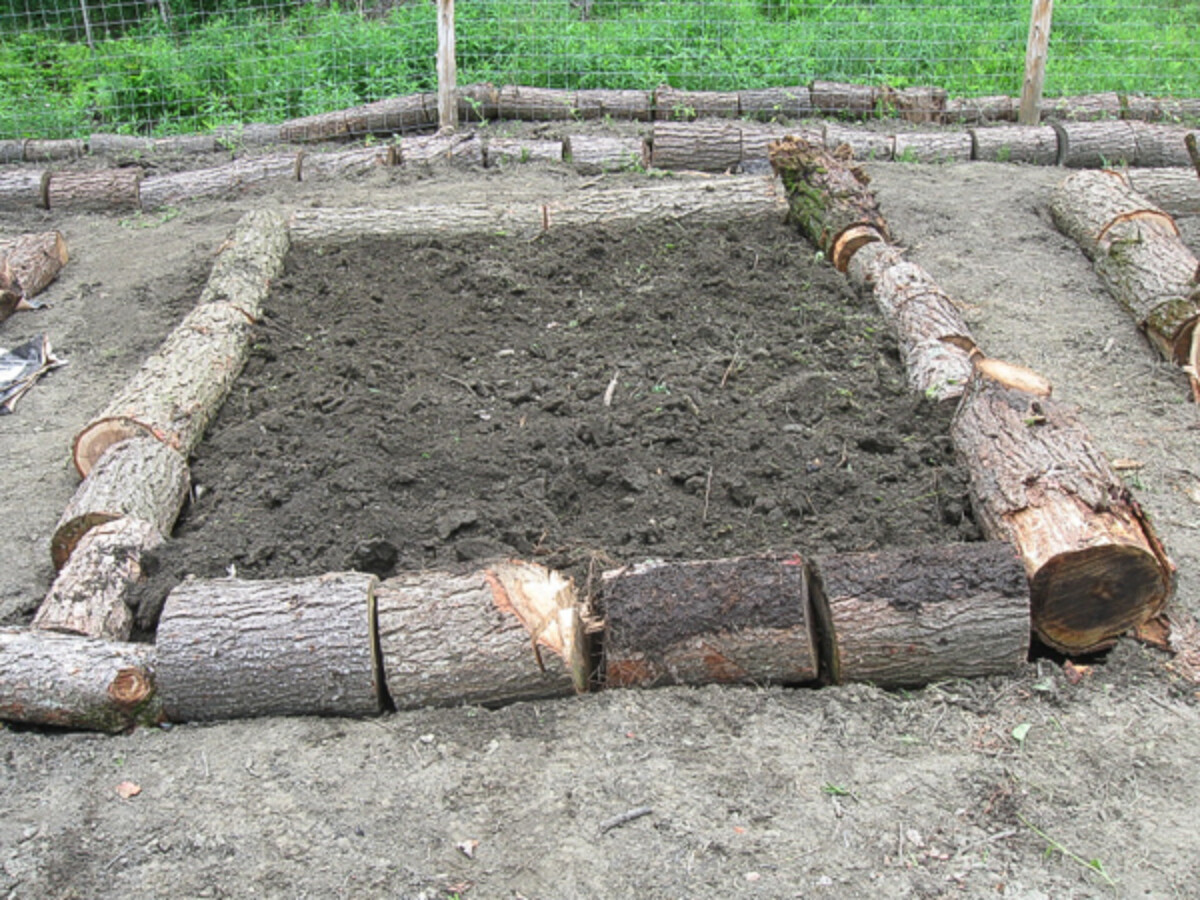 Cordwood Raised Beds