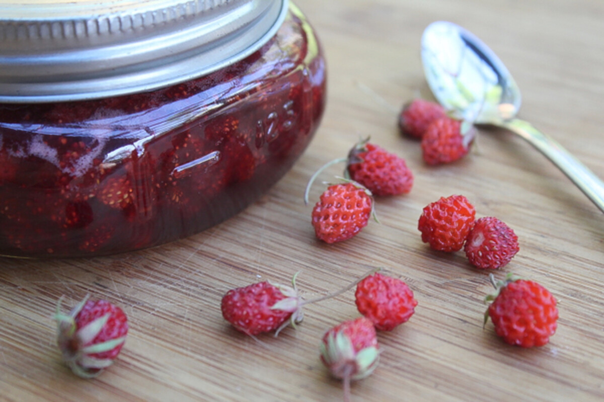 Canning Wild Strawberry Jam