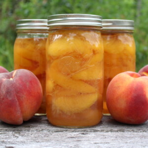 How to can peaches