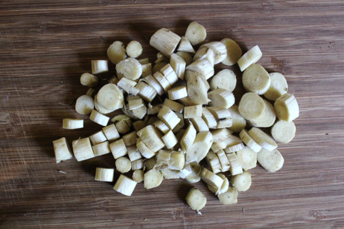 Chopped Elecampagne Root