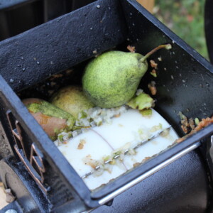 Pressing Pears for Pear Cider
