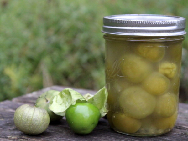 canning whole tomatillos