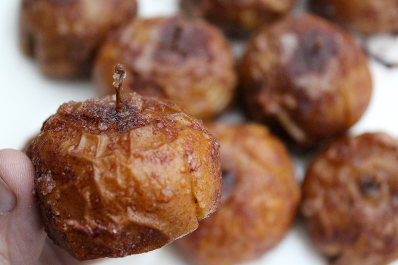 Cinnamon Sugar Roasted Baby Apples