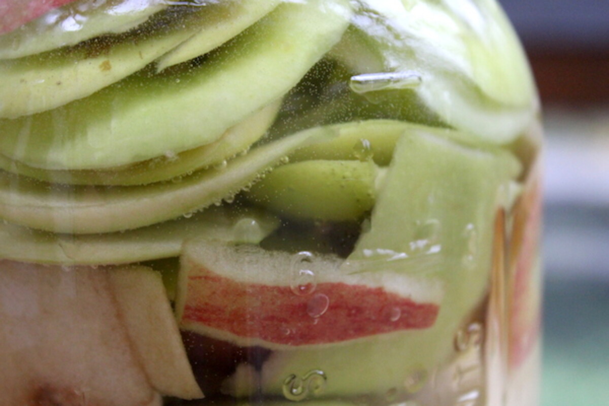 Apple Scraps fermenting into Vinegar