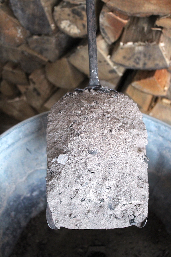 40+ Uses for Wood Ash from Woodstoves