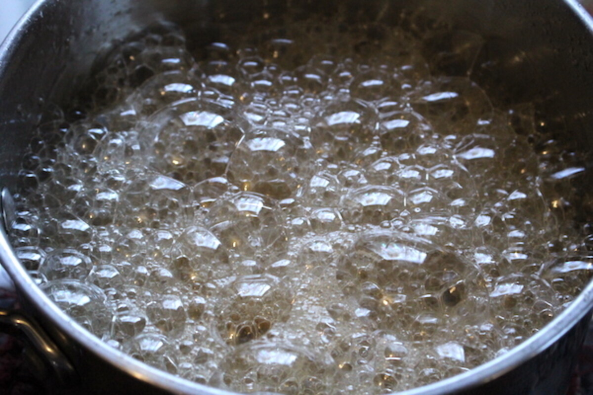 Boiling Syrup for Parsnip Wine