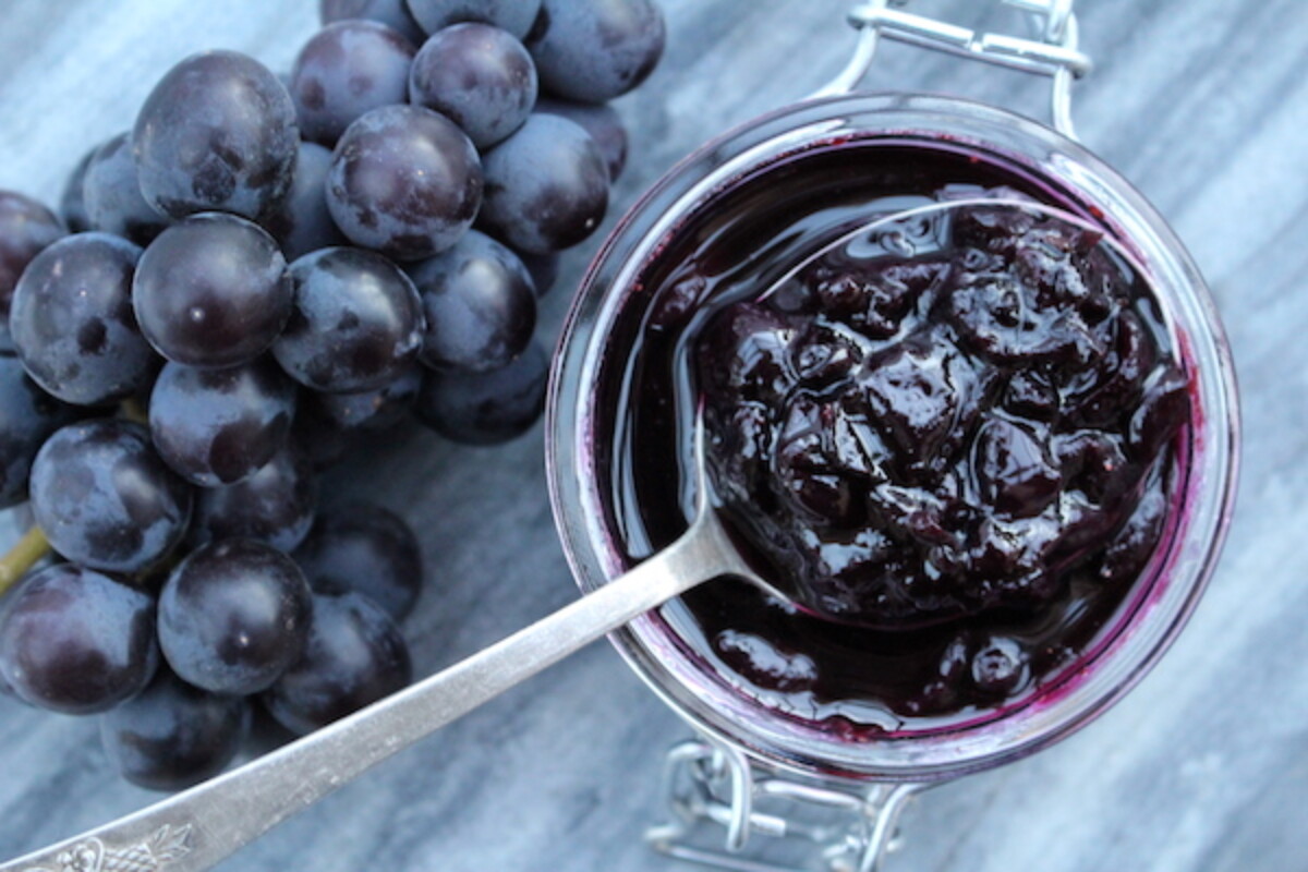 Grape Jam Recipe with no Added Pectin