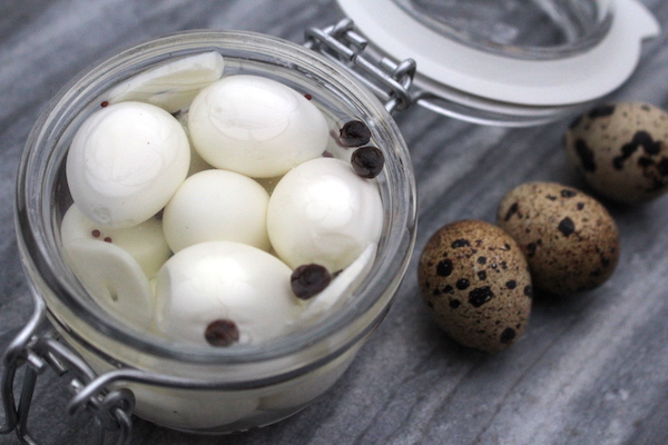 Easy Pickled Quail Eggs Recipe