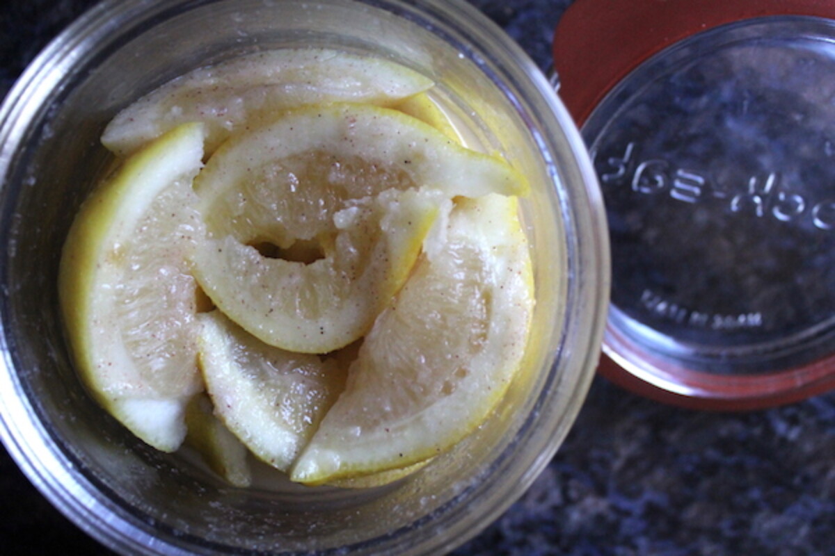 salting lemons for preservation