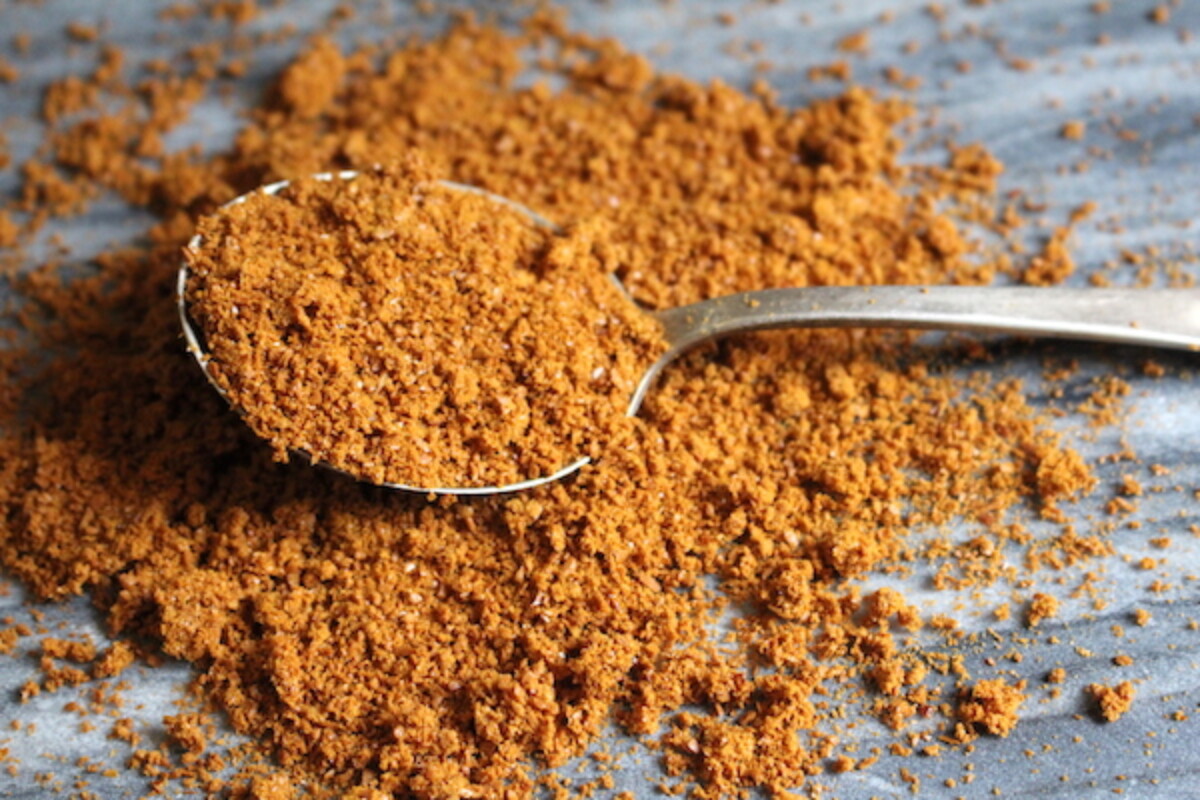 Homemade Apple Sugar Extracted from Apples