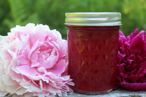 Peony Jelly from edible flower blossoms