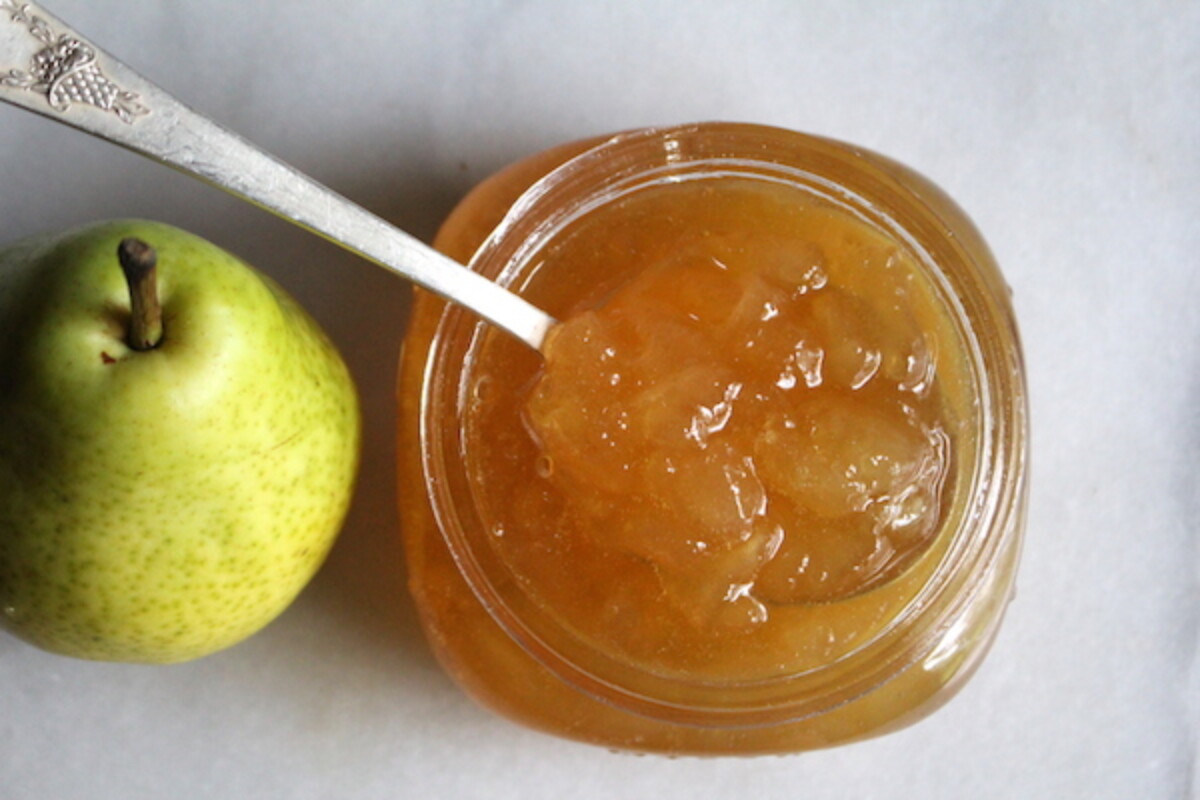 Finished pear jam with pear chunks clearly visible
