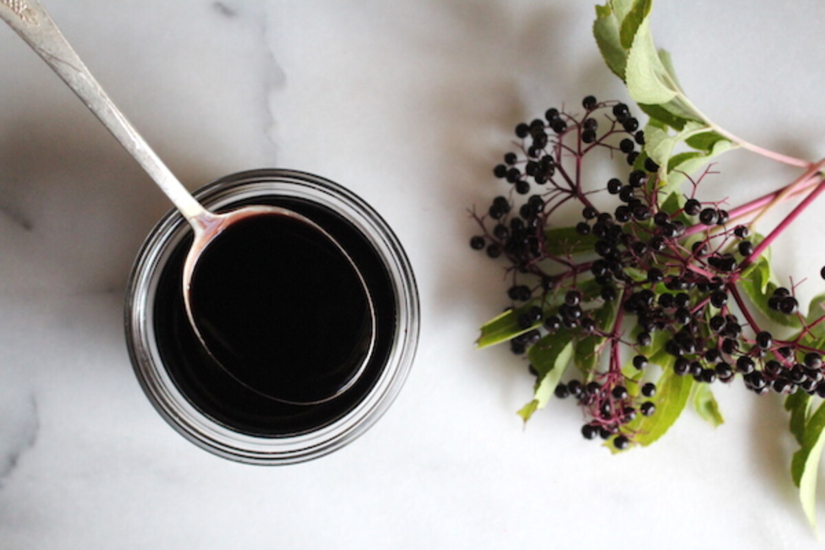 Homemade Elderberry Syrup