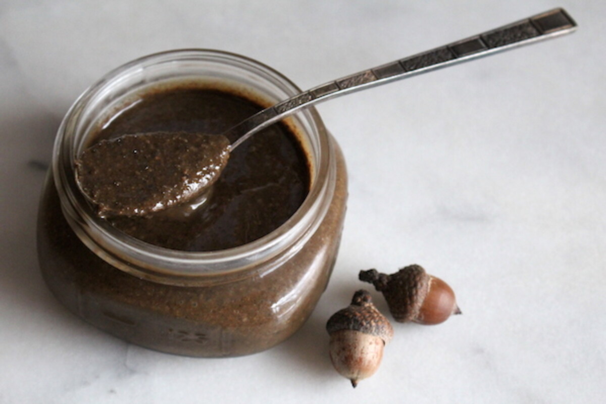 Roasted Acorn Butter ~ Nut butter made from leached, then roasted acorn nut meats