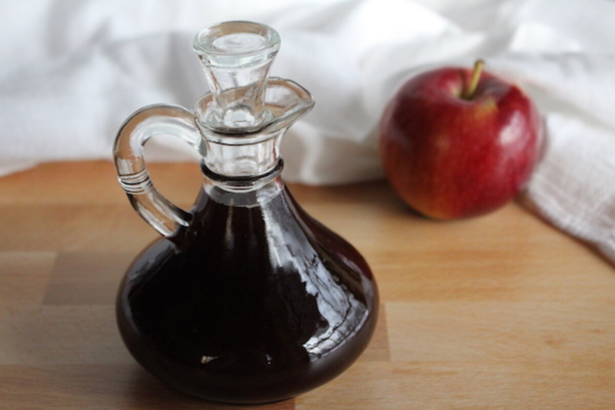 Homemade Syrup from Apple Cider
