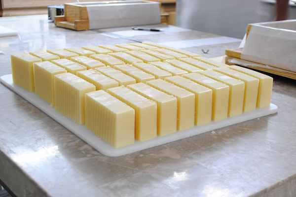 Huge Organic Soap Making Kit Lavender EO Loaf Mold Melt & and Pour Set 2 lbs New