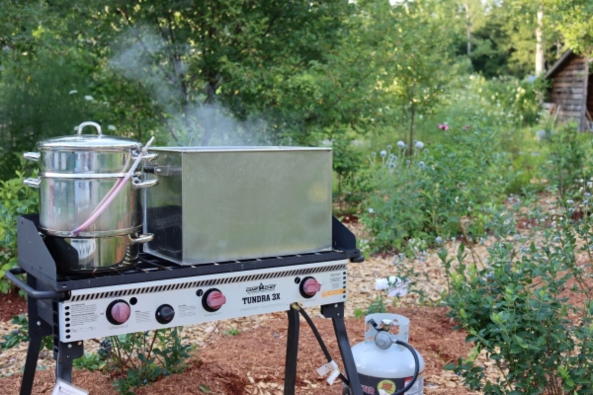 Using a steam juicer in my outdoor canning kitchen