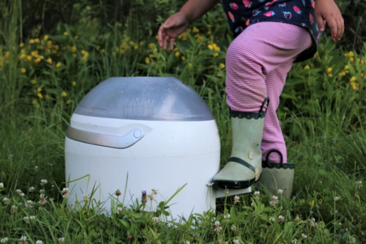 Using a pedal powered washing machine