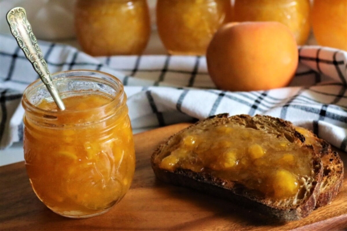 Serving homemade peach jam