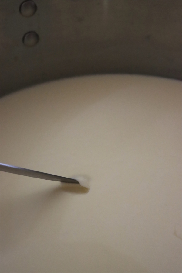 Cheddar curds showing a clean break
