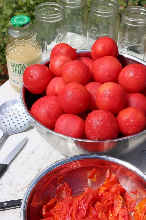 Peeled Tomatoes