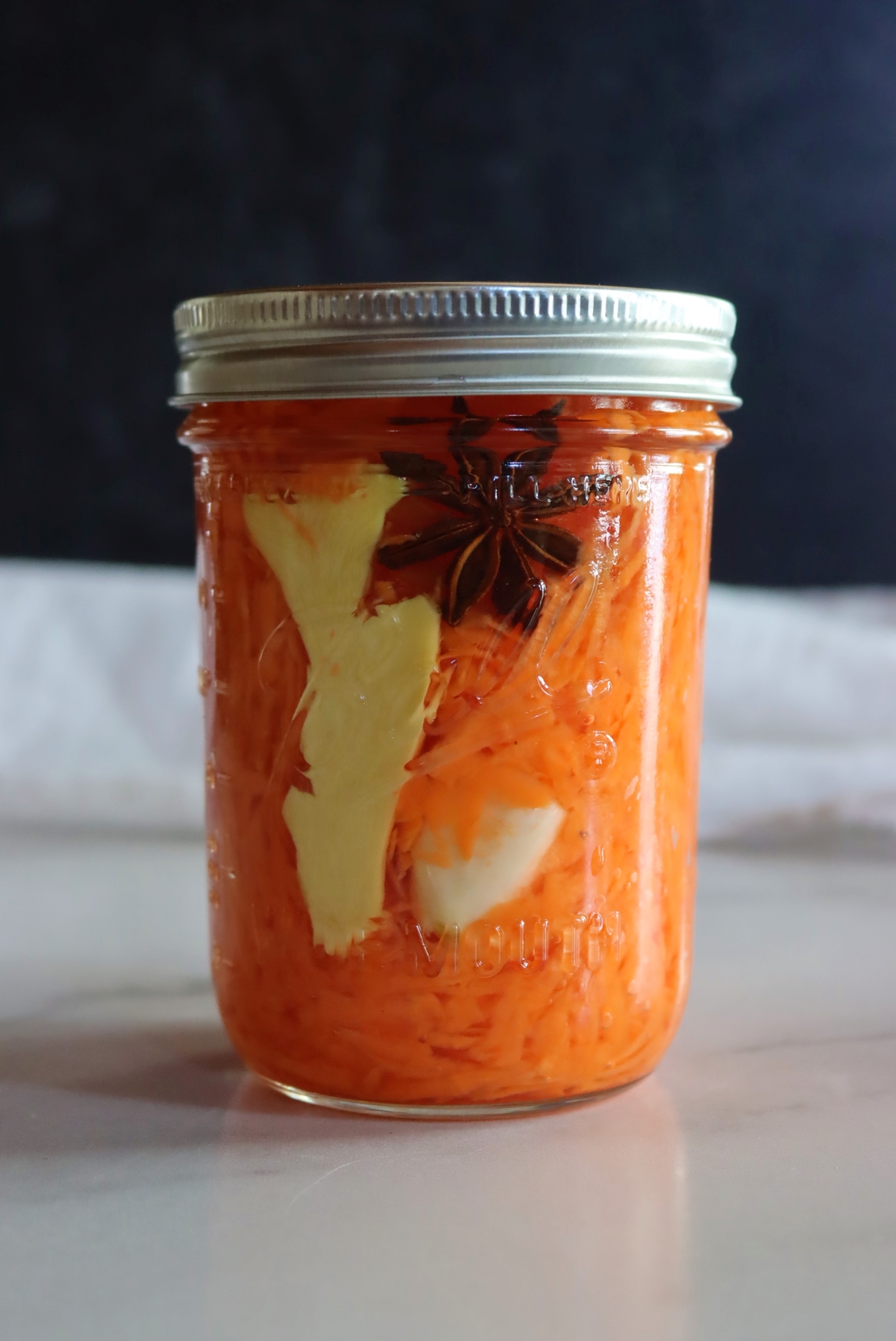 Asian Pickled Carrots