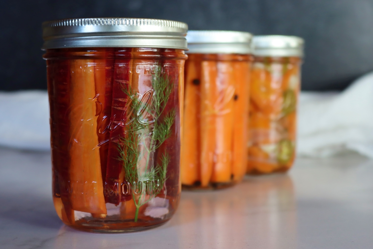 Dill Pickled Carrots