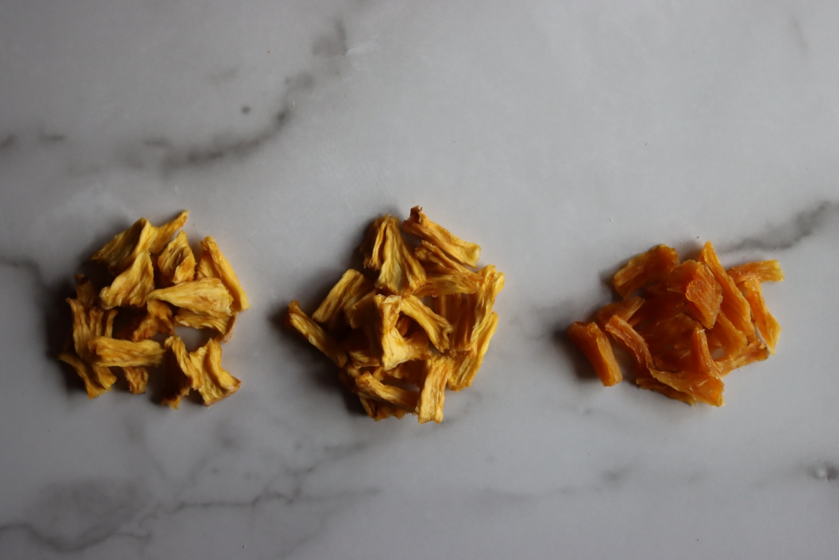 types of dried pineapple