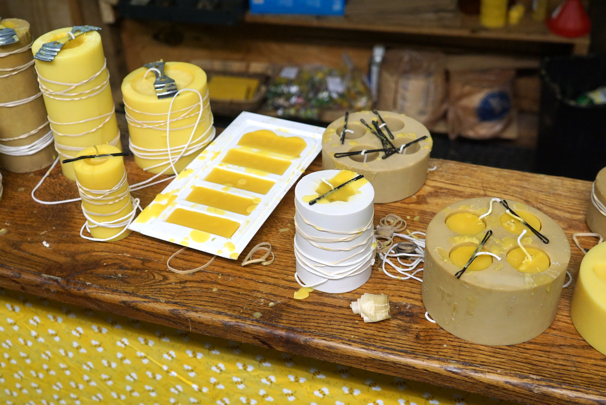 Making molded candles