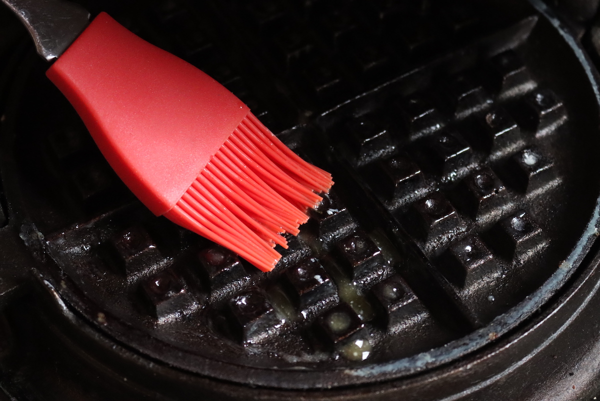 Greasing a Cast Iron Waffle Pan