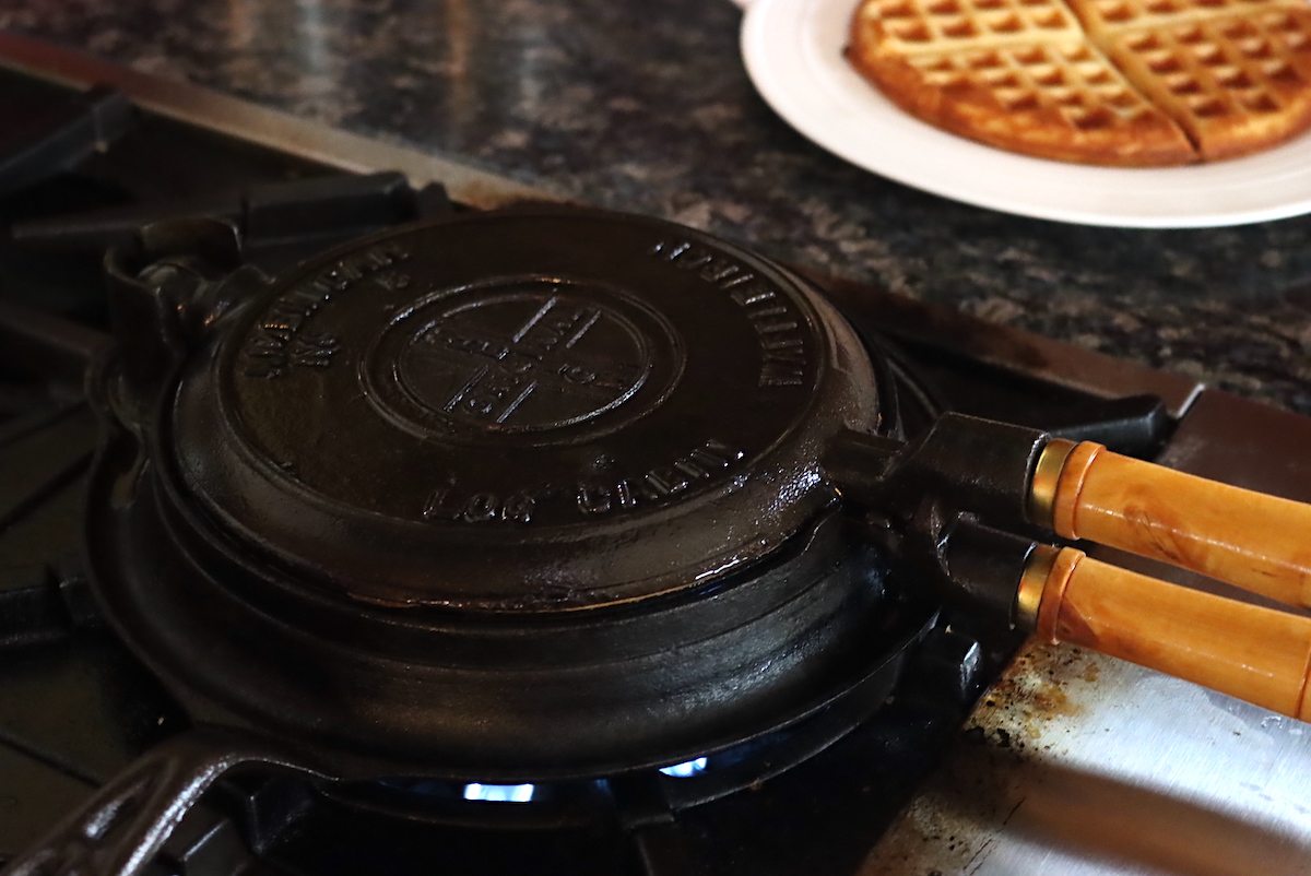 Stovetop Non-Electric Cast Iron Waffle Maker
