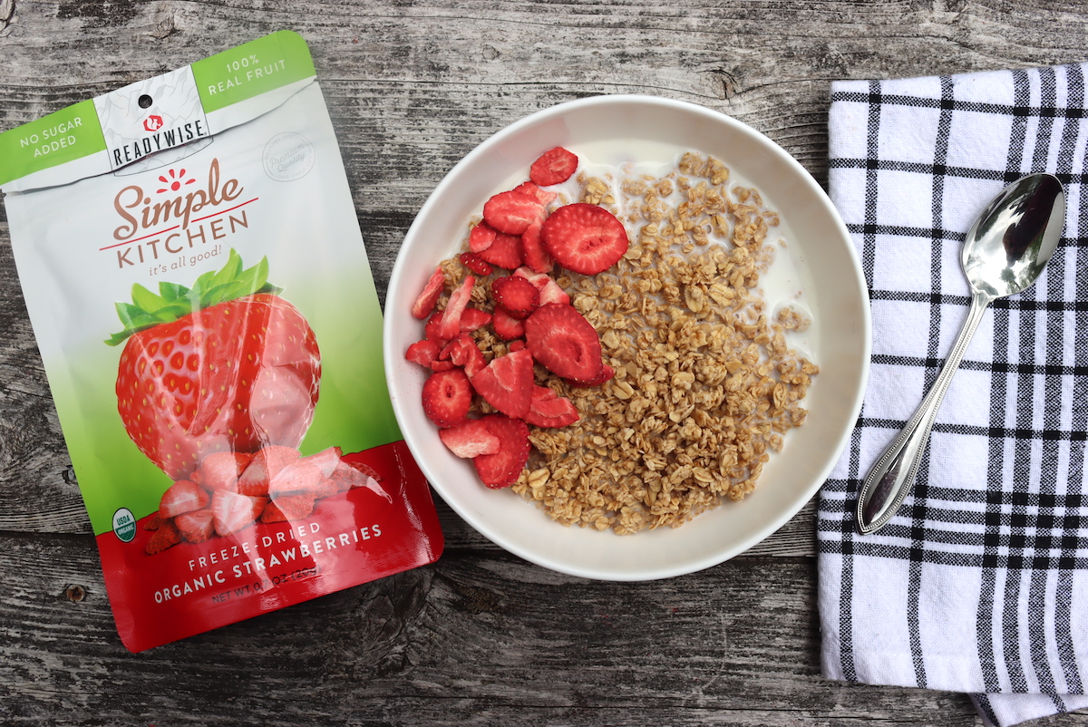 Readywise Emergency Food Supply Granola and Strawberries