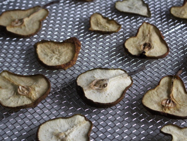 Dehydrating Pears