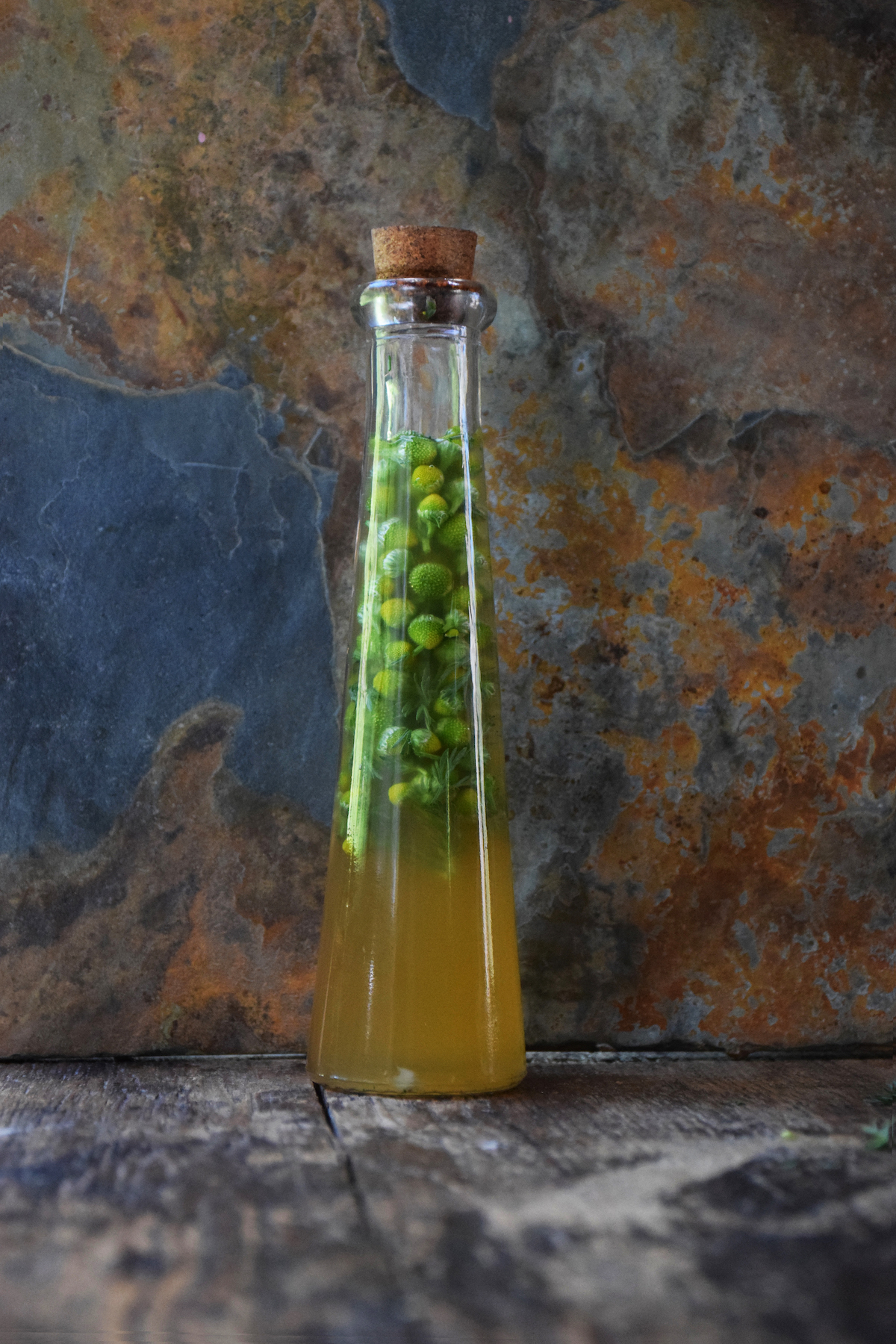 Pineappleweed Vinegar
