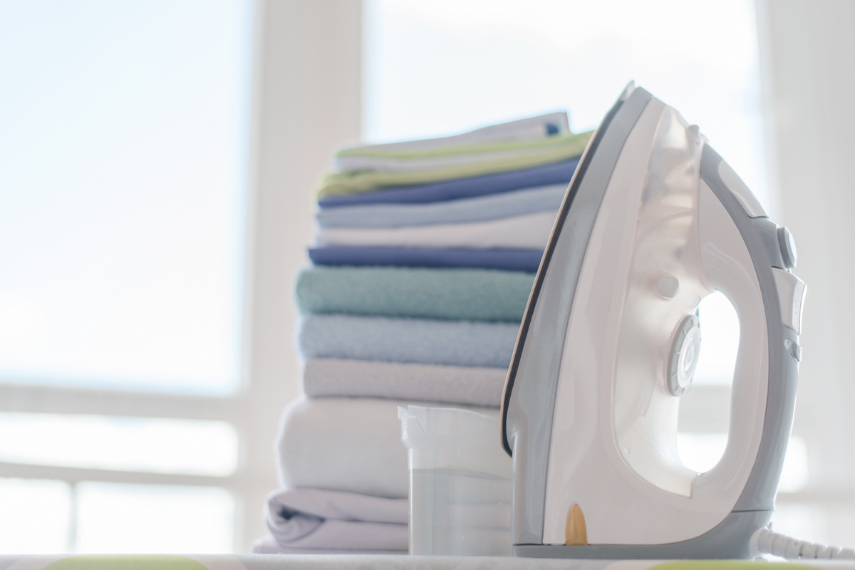 Cleaning an Iron with Baking Soda