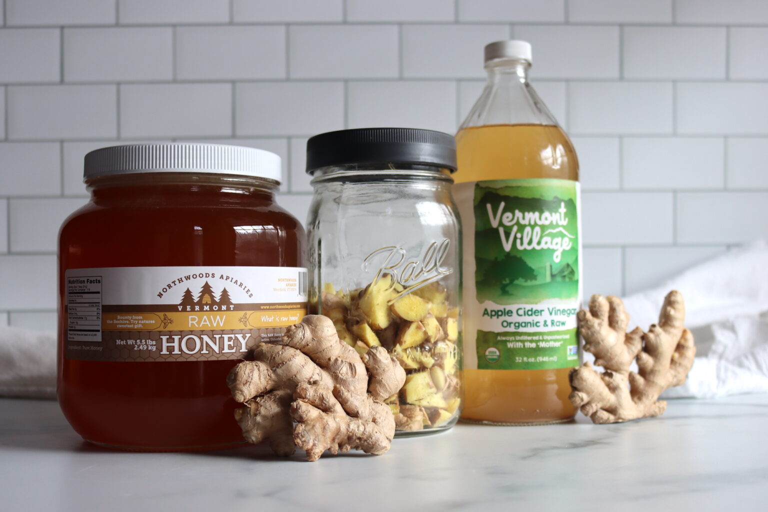 Ingredients for Ginger Oxymel