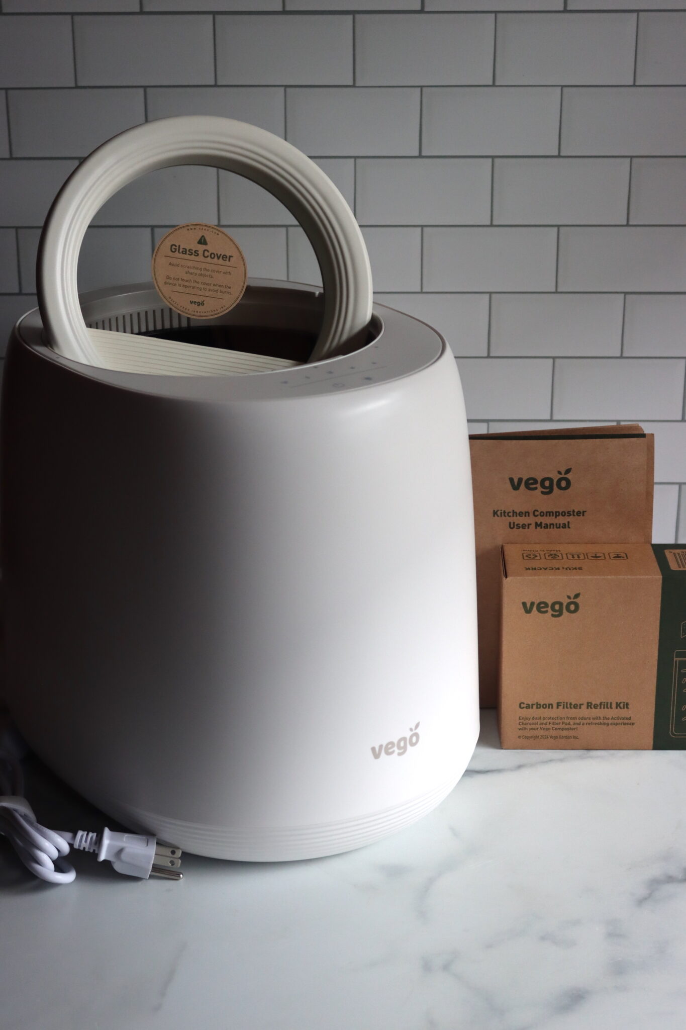 Vego Countertop Composter