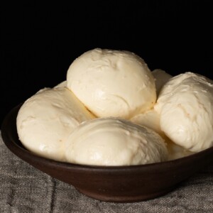 Traditional Cultured Mozzarella